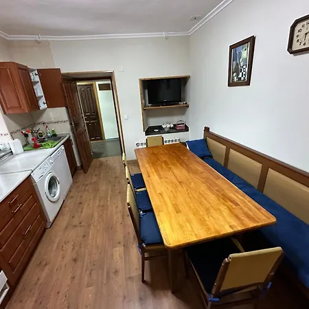 La Casa Del Maestro Rabanal