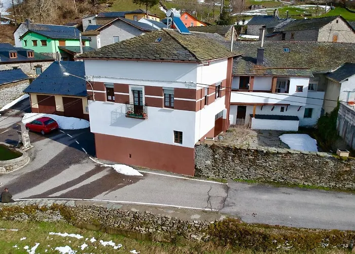 La Casa Del Maestro Rabanal