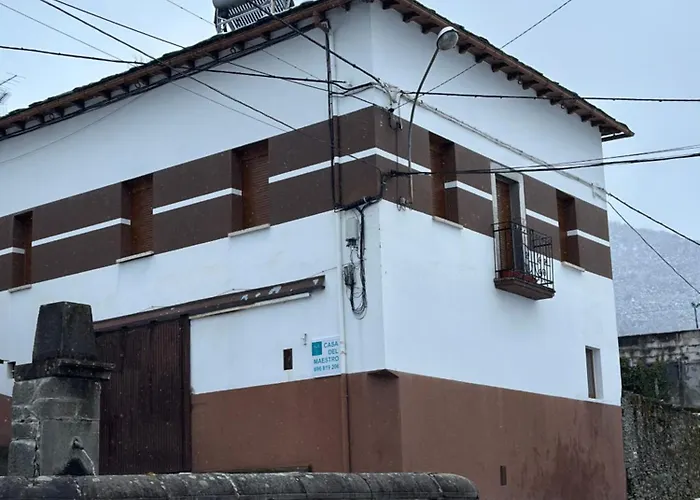 La Casa Del Maestro * Rabanal