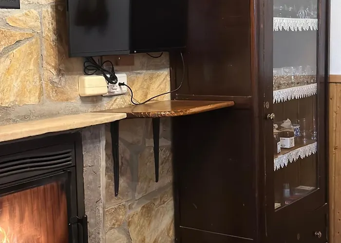 La Casa Del Maestro * Rabanal